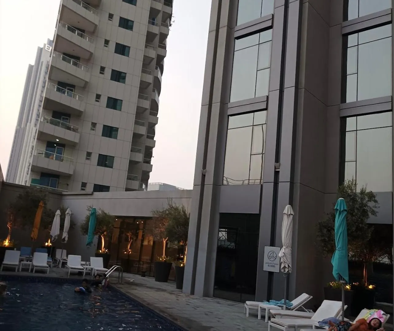 Apartments In The Center Of Dubai Marina Kg4 United Arab Emirates