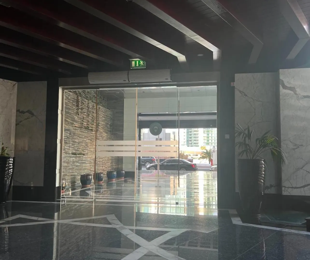 Apartments In The Center Of Dubai Marina Kg4 0*,  United Arab Emirates